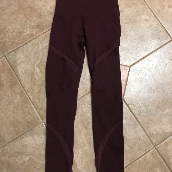 Lululemon High Times Wrap Mesh Leggings - Picture 13 of 14